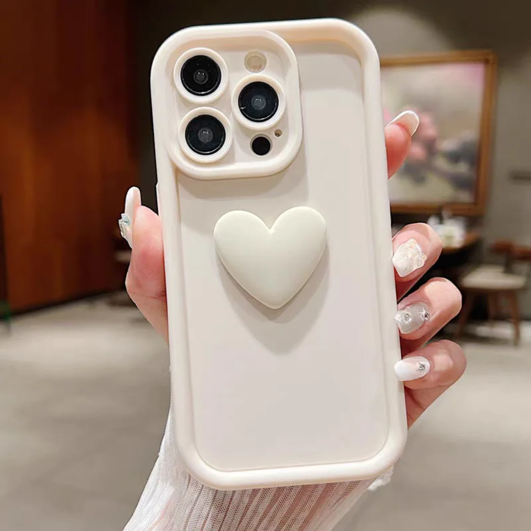 Three-dimensional Heart case